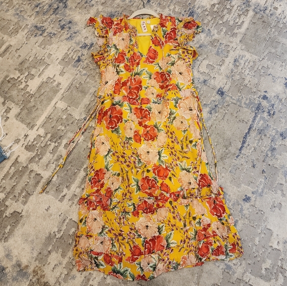 Anthropologie Dolan Silk Ellory Yellow Floral Midi flutter sleeve dress. S. New. - Picture 12 of 16